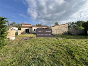 maison à la vente -   44116  VIEILLEVIGNE, surface 90 m2 vente maison - GUE029069
